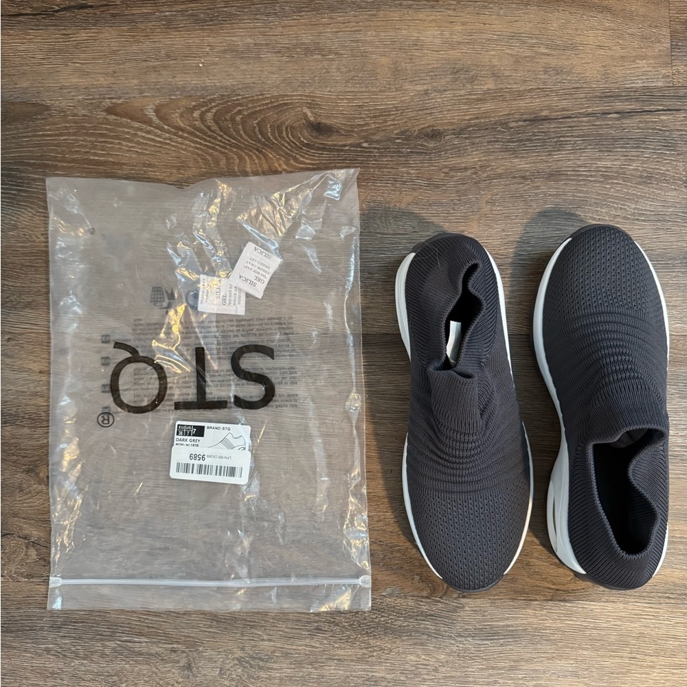 STQ Womens Slip-On Walking Shoes